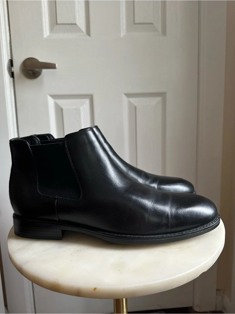 Madden Men’s Maxxin Mid Height Chelsea Boots  Size 10